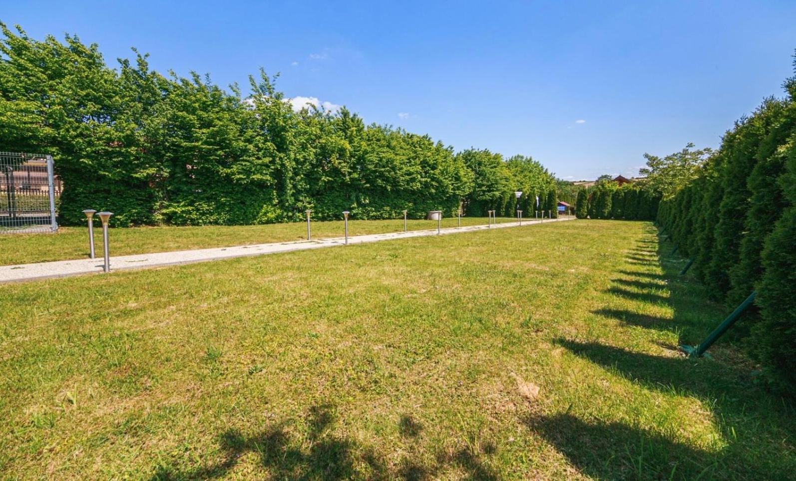Apartmany, Penzion, Wellness U Zlate Rybky Vyškov エクステリア 写真